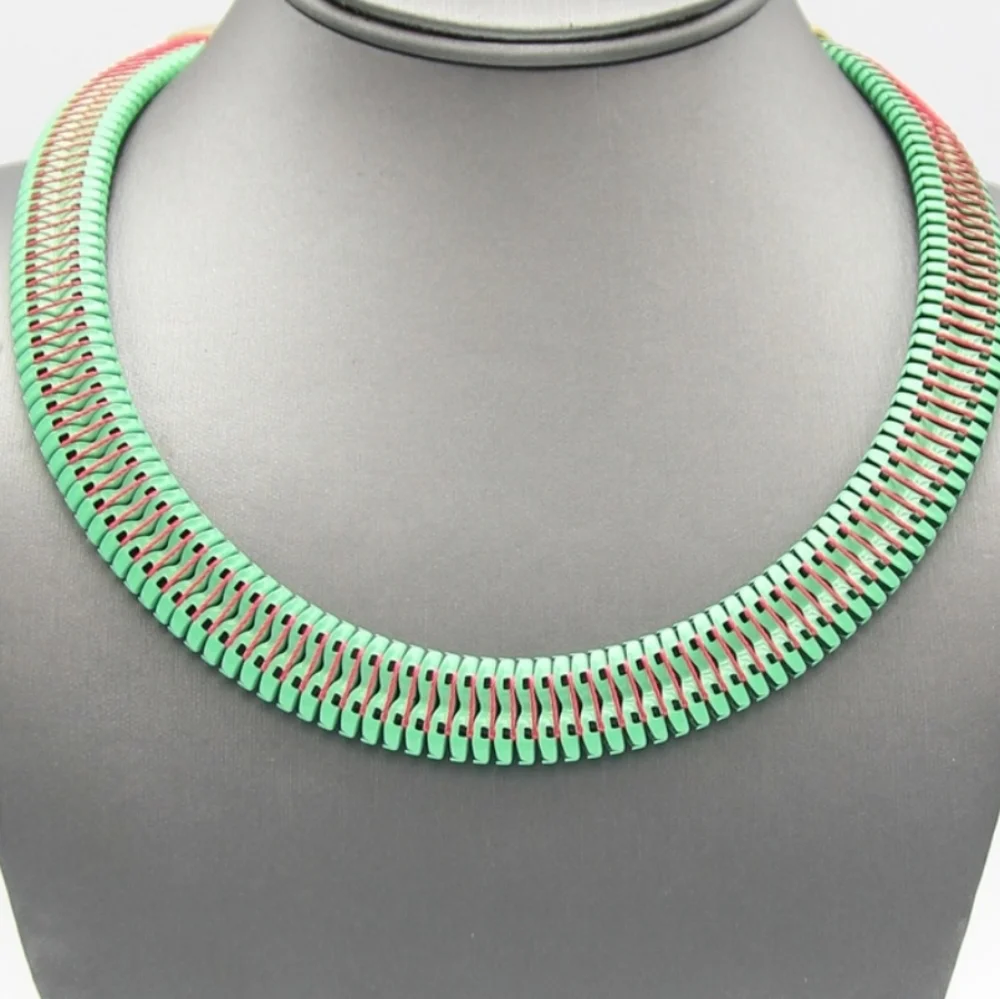 Painted Metal Chain Collar Necklace - Picture 4 of 5